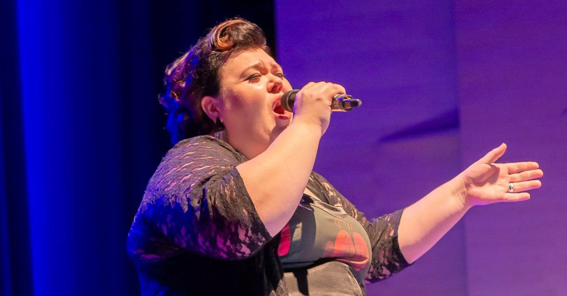 Pauliina Sormunen ja Vieskan Pojat sekä Viihdeorkesteri Selvät Sävelet