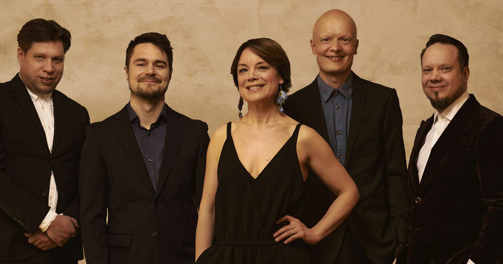 Emma Salokoski & Ilmiliekki Quartet - Joulu, jul, jul -konsertti