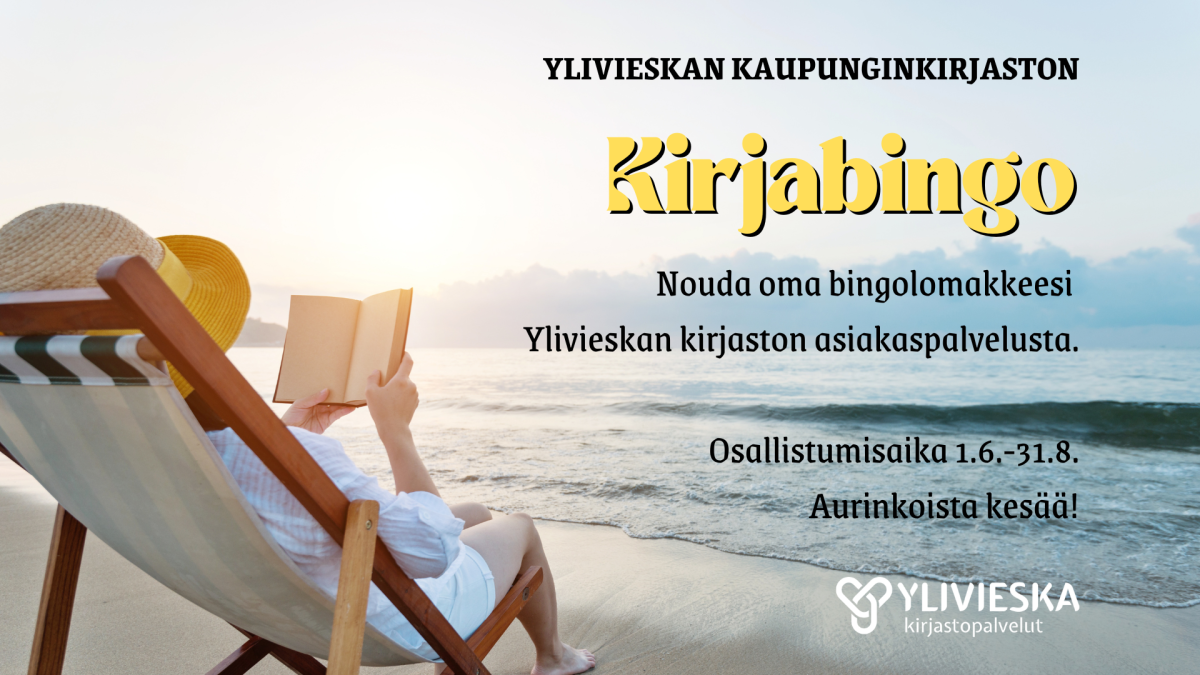 Nainen lukee kirjaa rannalla