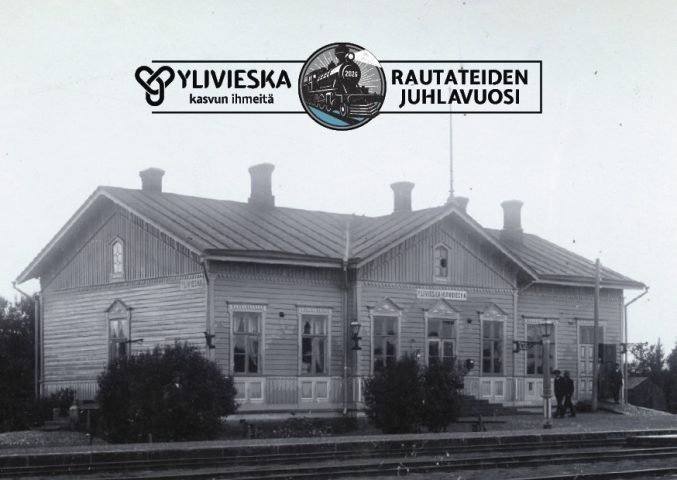 Ylivieska rautateiden juhlavuoden postikortti vanha rautatieasema